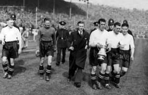 Dixie Dean con la Coppa